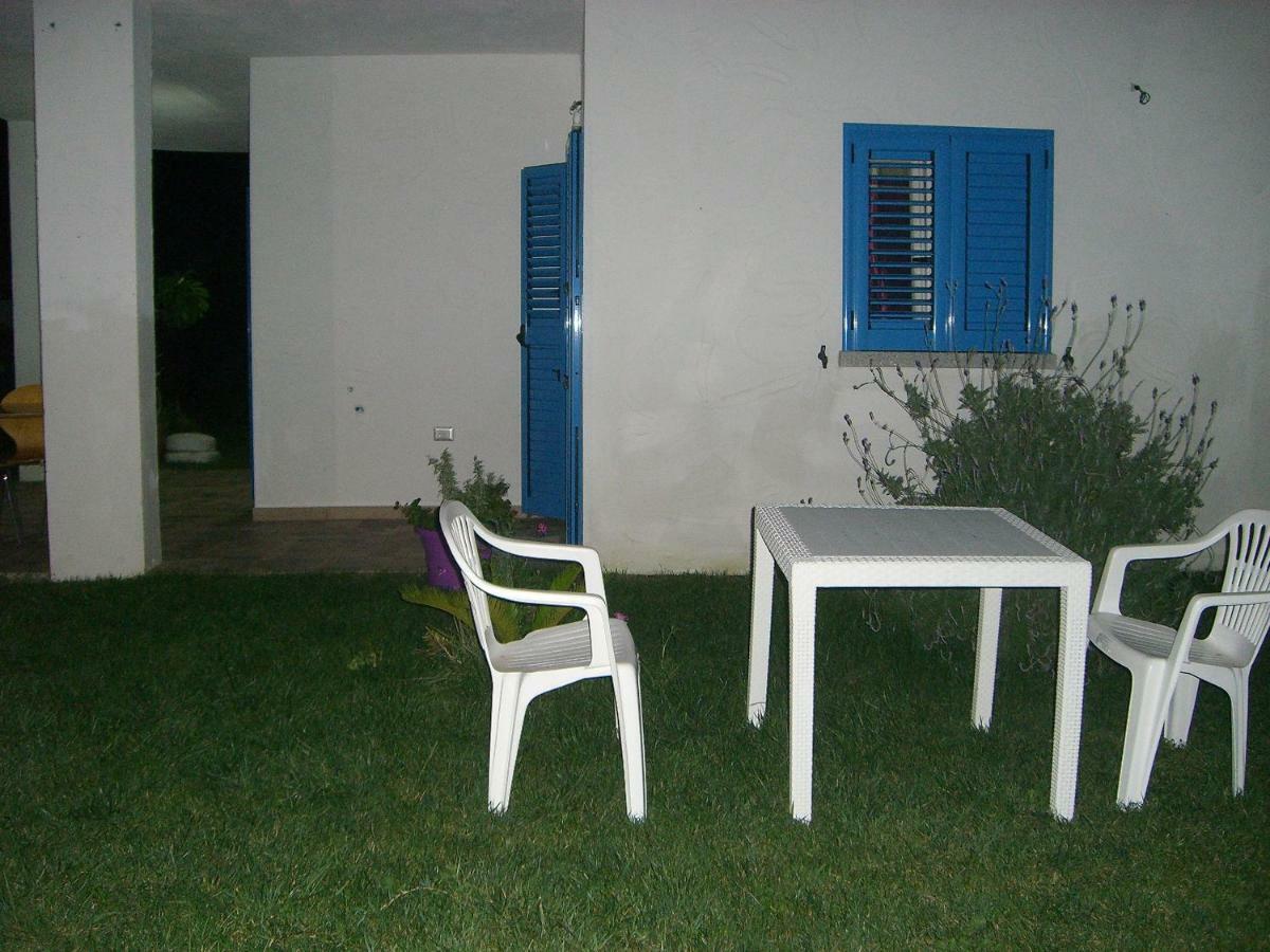 S'Olivariu Village Affittacamere Piscinas Exterior photo